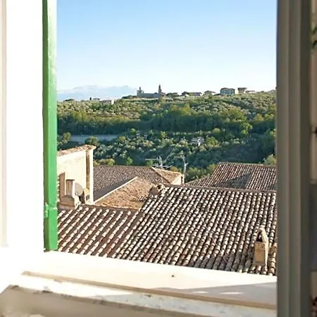 Il Lauro 3*